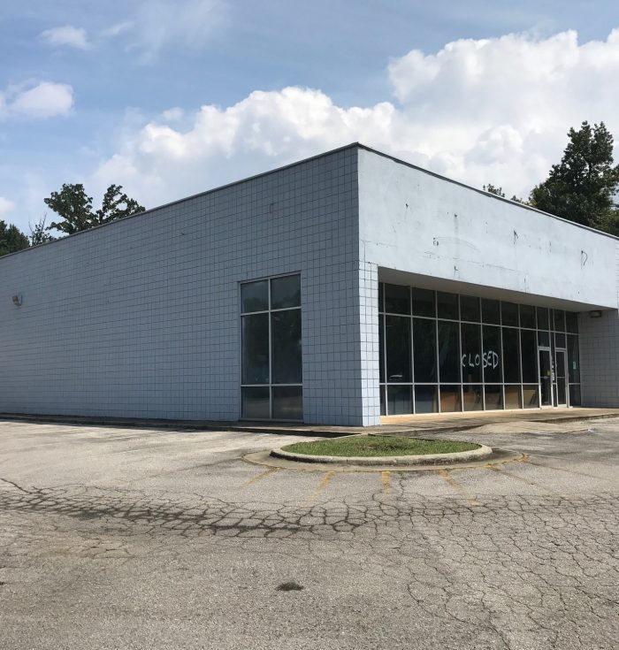 7,755 SF Building For Sale or Lease in Fairfield, AL