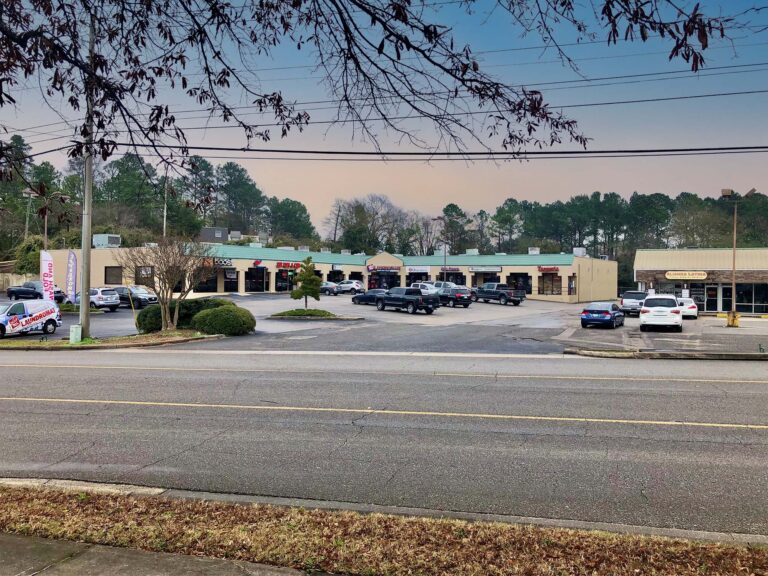 Lorna Town Square in Hoover, AL Retail Space for Lease