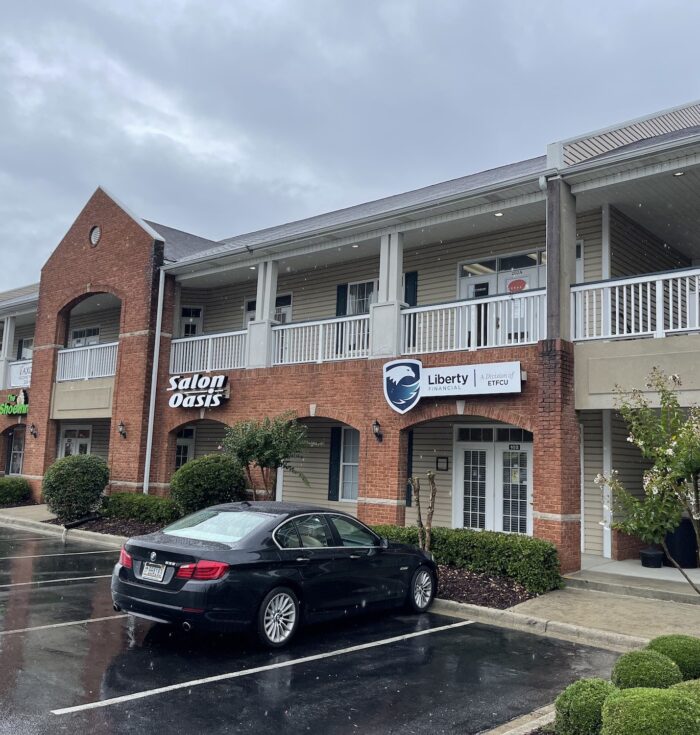 3,300 SF Retail Office Space For Lease Hoover, AL